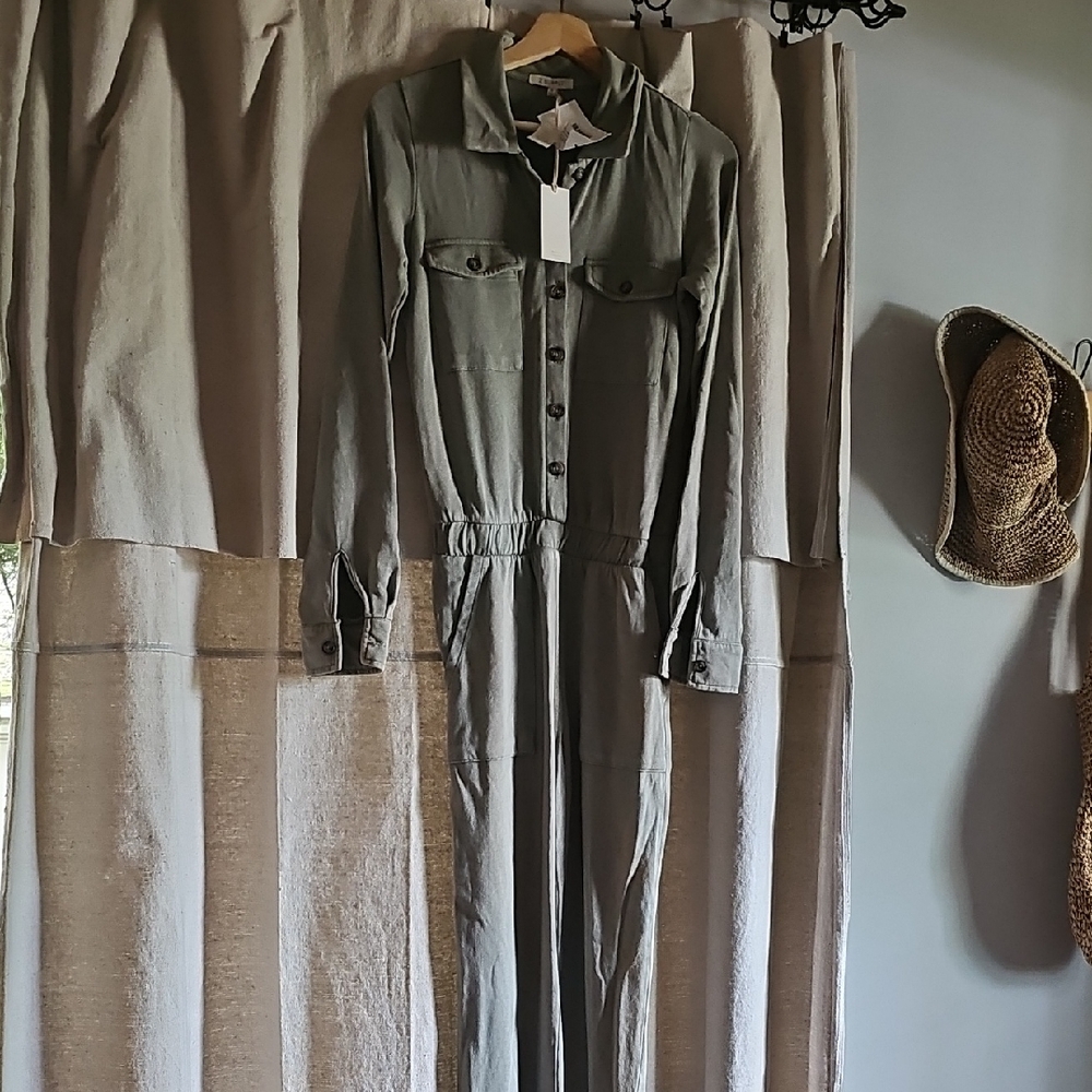 Z Supply Olive Button-Up Top